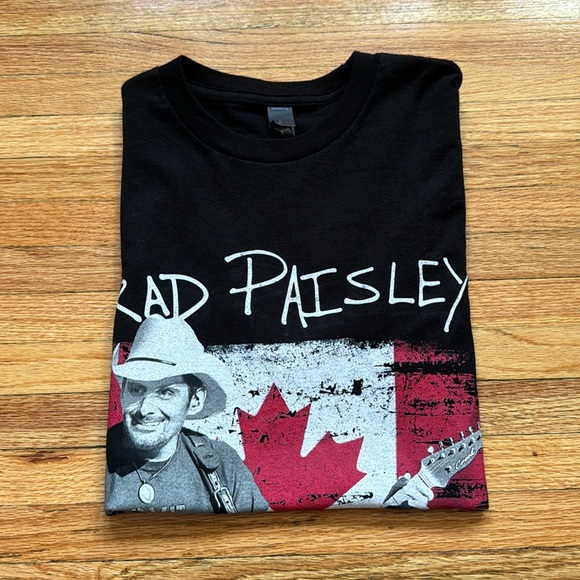 Brad Paisley Live Tour T-Shirt / Small - Picture 6 of 6